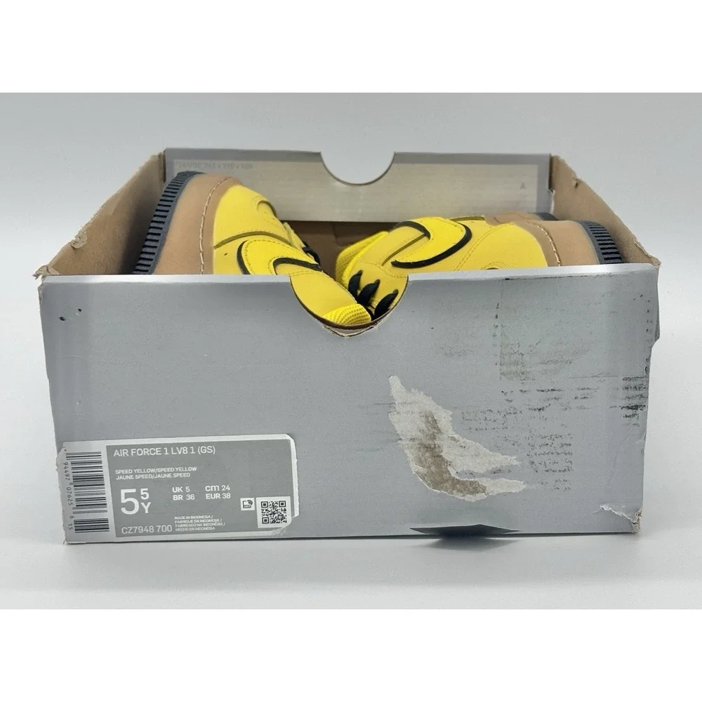 Nike Air Force 1 Low GS Yellow Gum Size 5.5Y CZ7948‑700